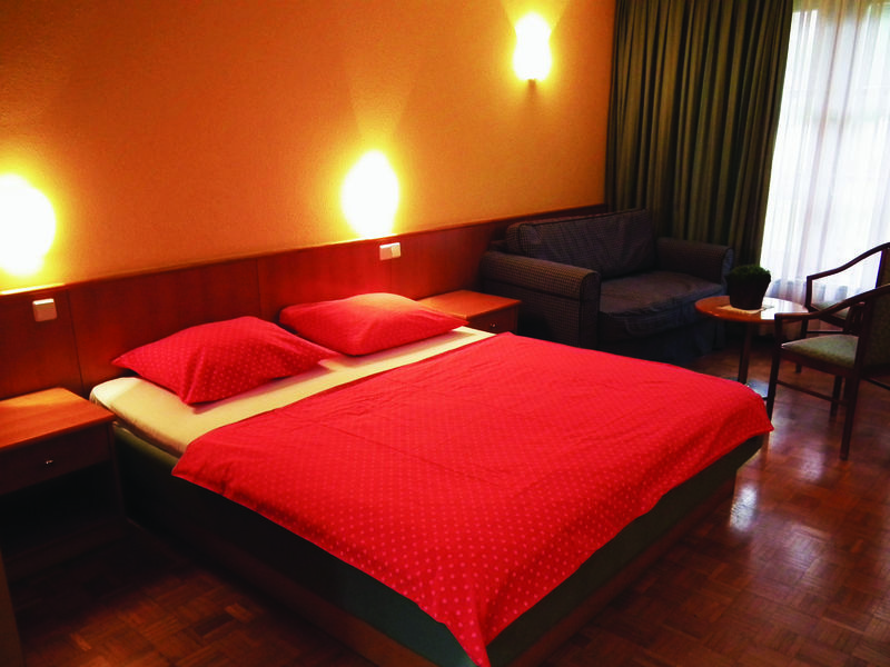 Terme Banovci - Hotel Zeleni Gaj Veržej Extérieur photo